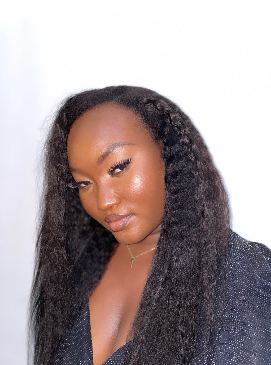 Maame Straight Bundle : Natural Blowdried Texture