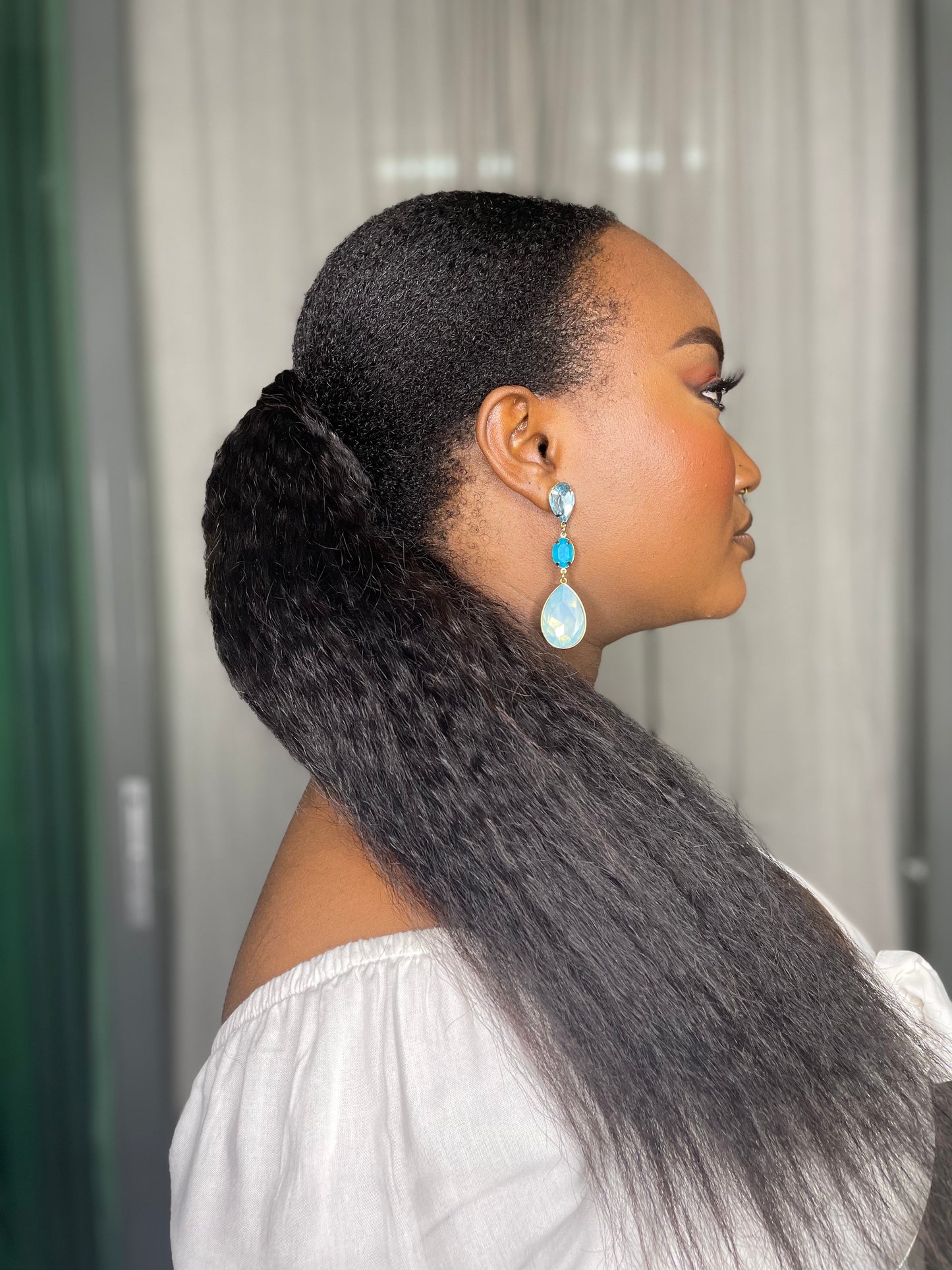 Maame Straight Ponytail : Natural Blowdried Texture